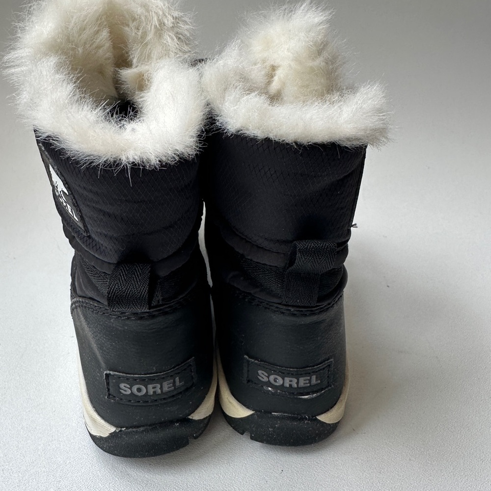 SOREL Women's Whitney Short Winter US  8 Waterproof Snow Boots Black White Fur - Picture 6 of 9